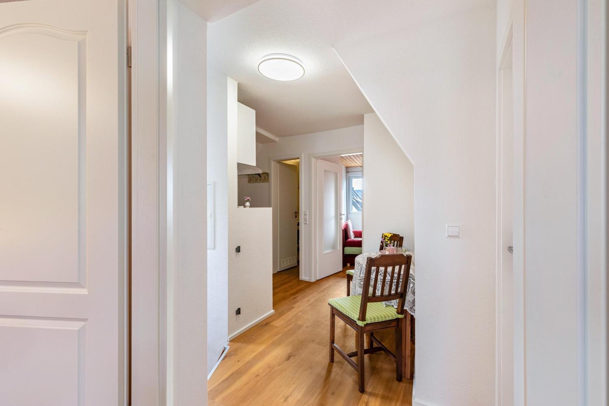 Apartmenthaus Ferienwohnungen Sila Weinstadt Zewnętrze zdjęcie