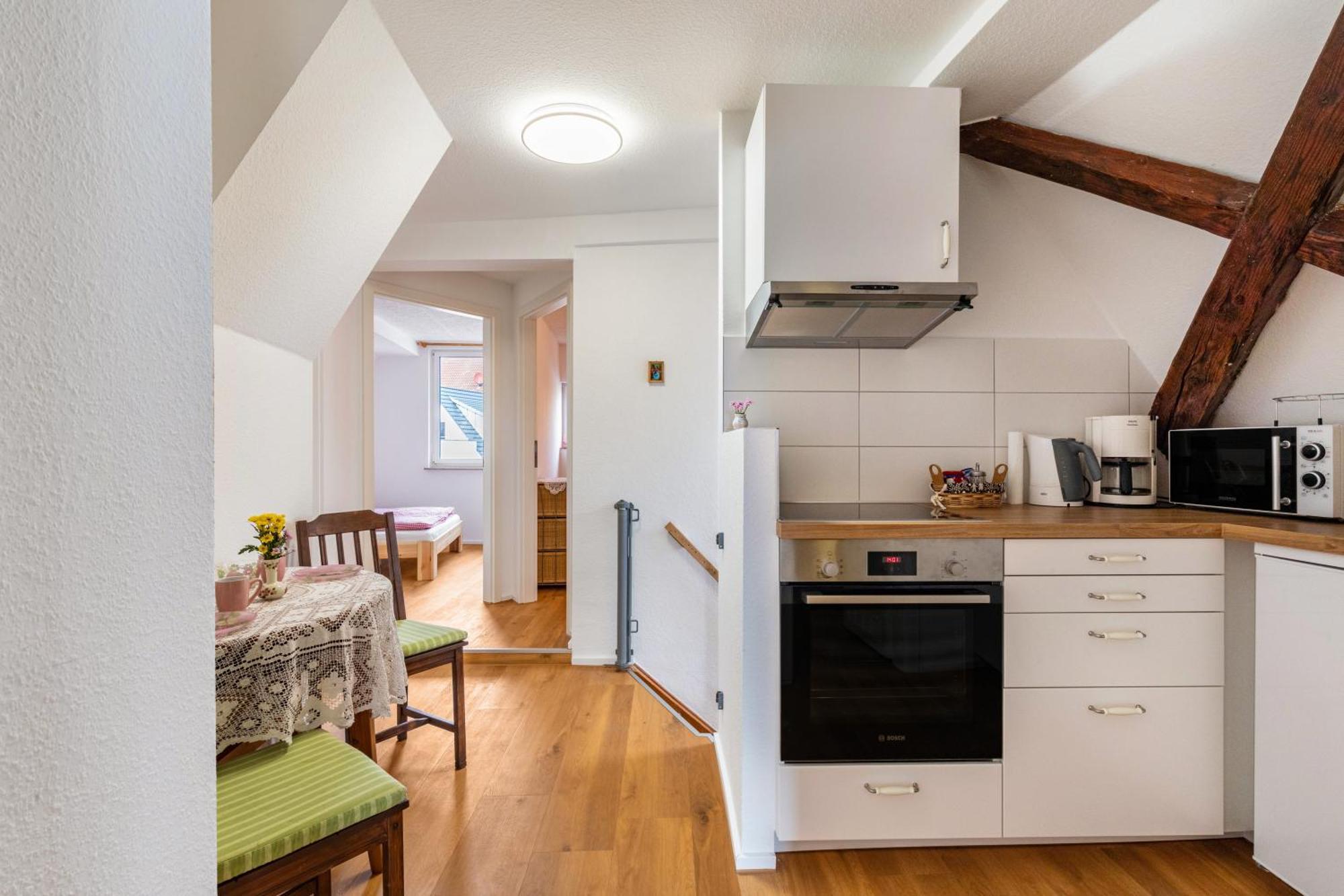 Apartmenthaus Ferienwohnungen Sila Weinstadt Zewnętrze zdjęcie